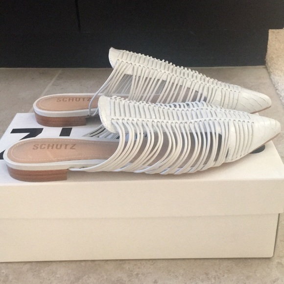 NIB Schutz Rosalyn Pointed Toe Mule Slides - Picture 3 of 4